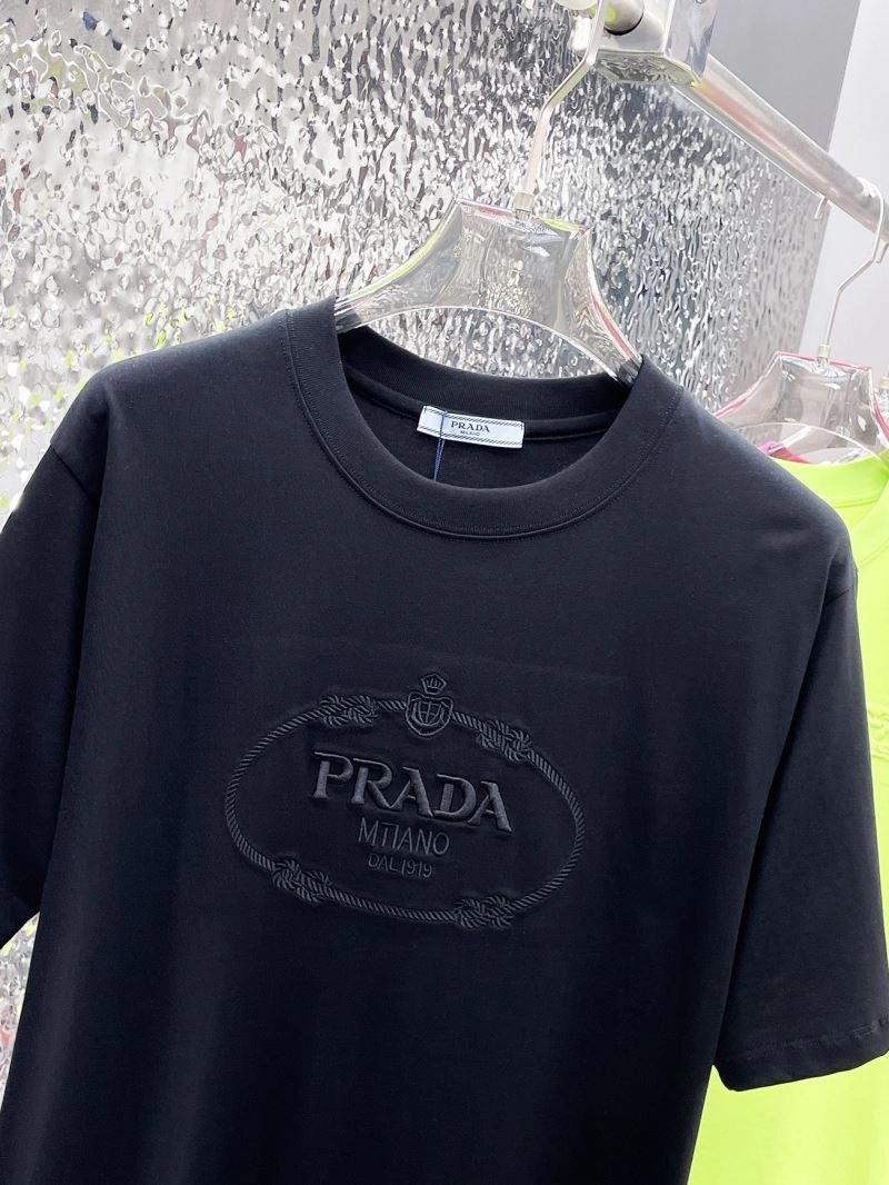 Contemporary Prada T-Shirts 170583