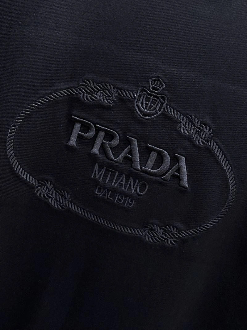 Contemporary Prada T-Shirts 170583