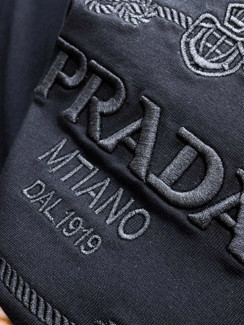 Contemporary Prada T-Shirts 170583