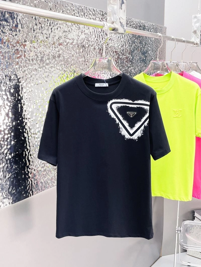 HighPerformance Prada T-Shirts 170579