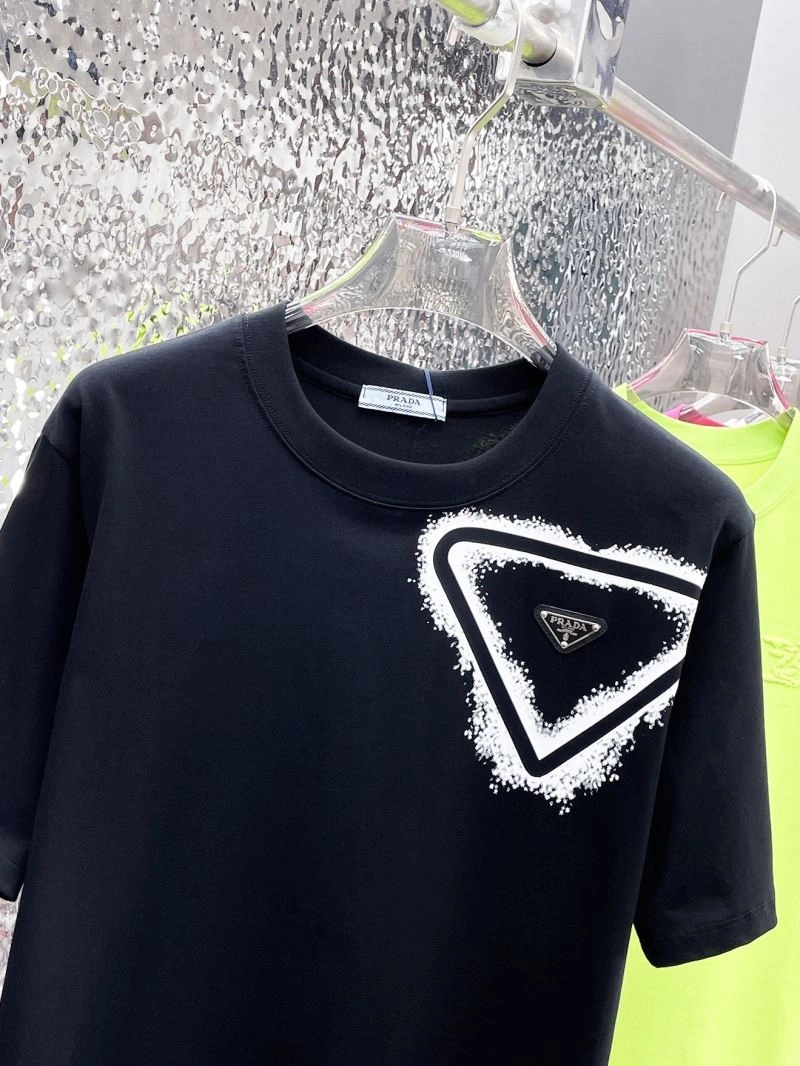HighPerformance Prada T-Shirts 170579