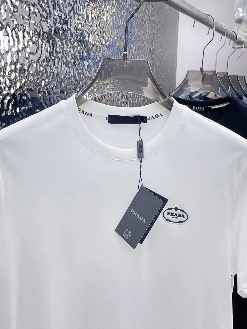 Prada T-Shirts Versatile 170609