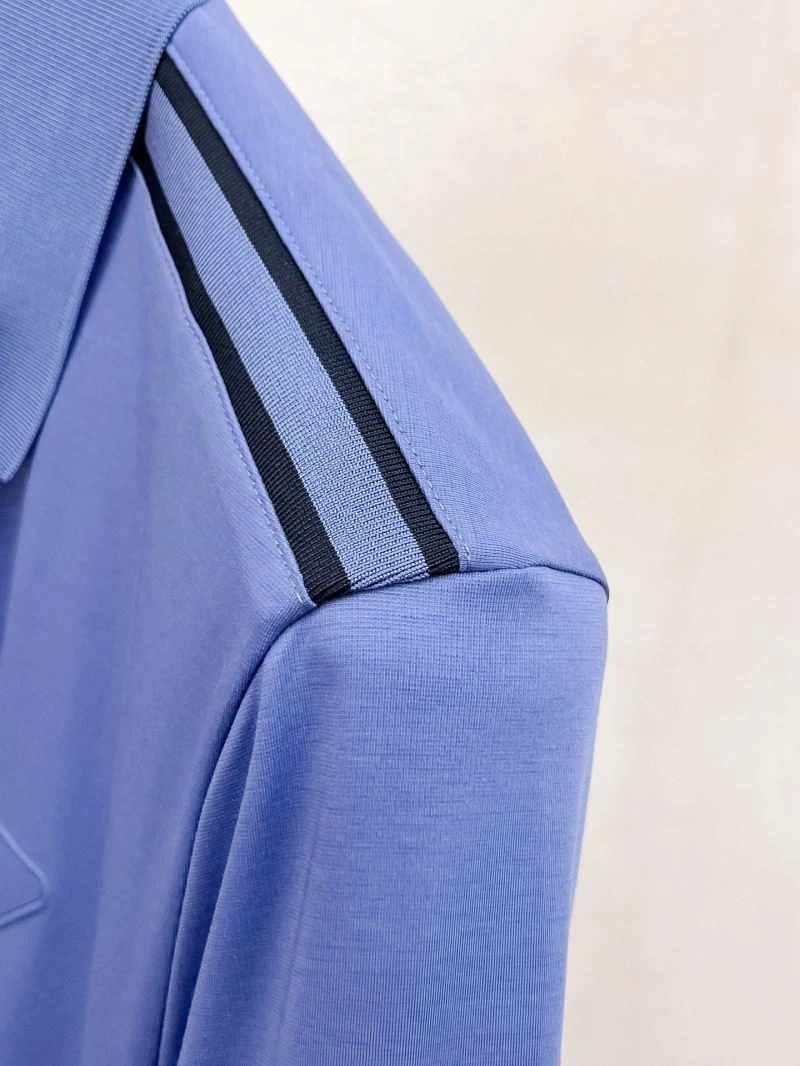 Prada T-Shirts Neat 170569