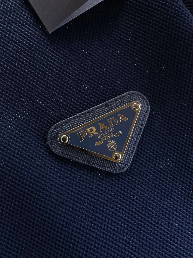 Prada T-Shirts Comfortable 170561