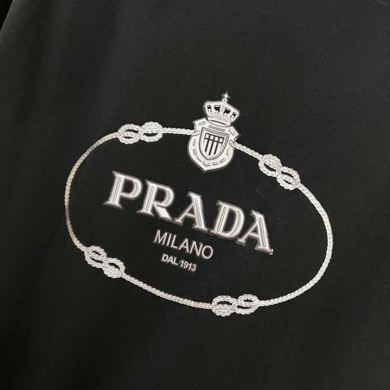 Prada T-Shirts Affordable 170558