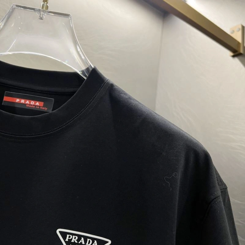 Prada T-Shirts Affordable 170558