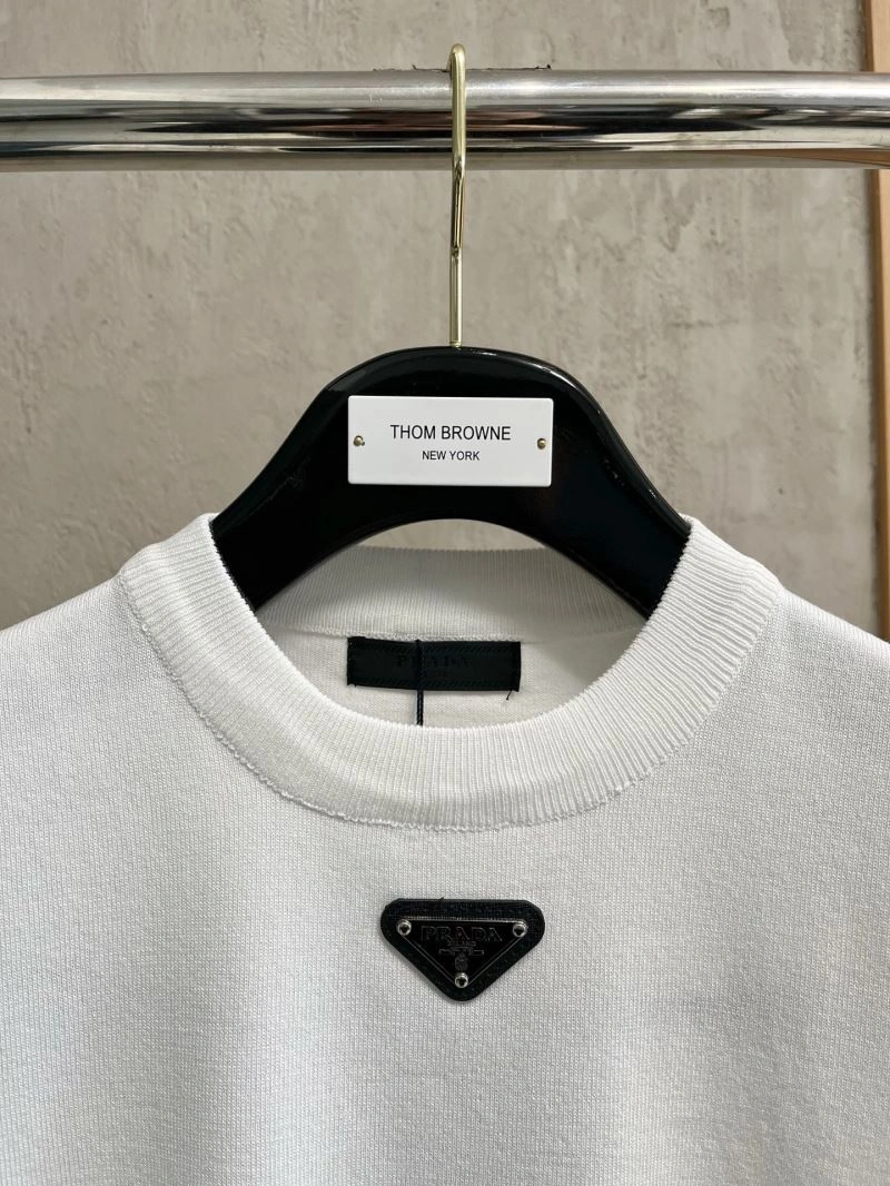 Bright Prada T-Shirts 170547