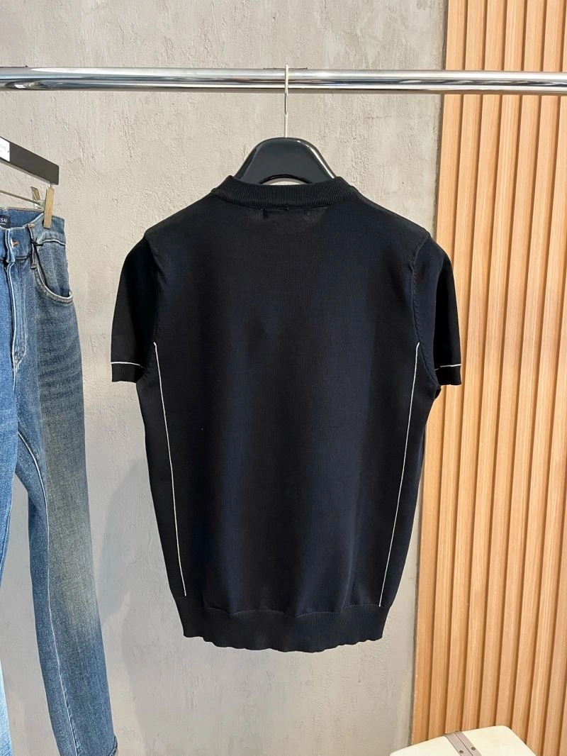 Flexible Prada T-Shirts 170590