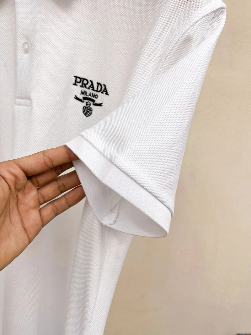 Stretchable Prada T-Shirts 170571