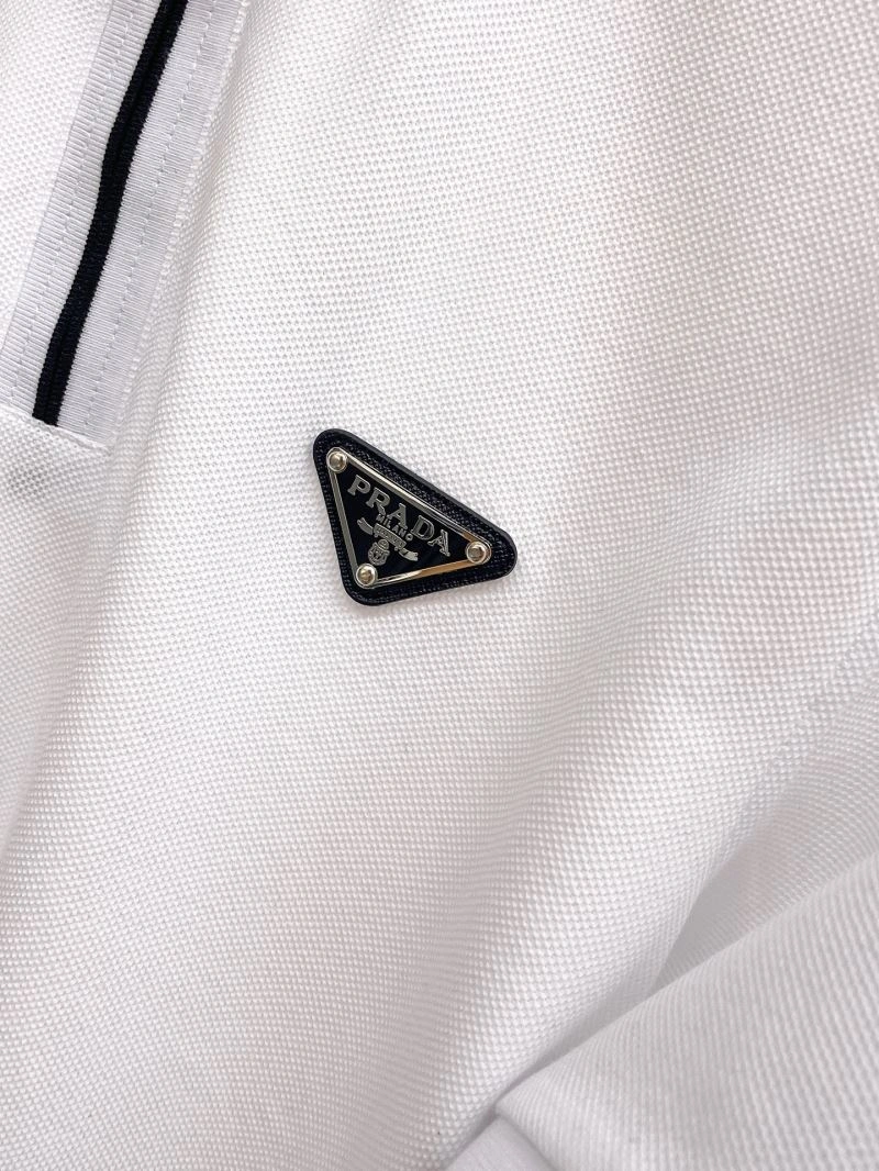 Prada T-Shirts Cozy 170584