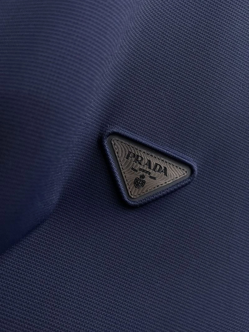 Premium Prada T-Shirts 170538