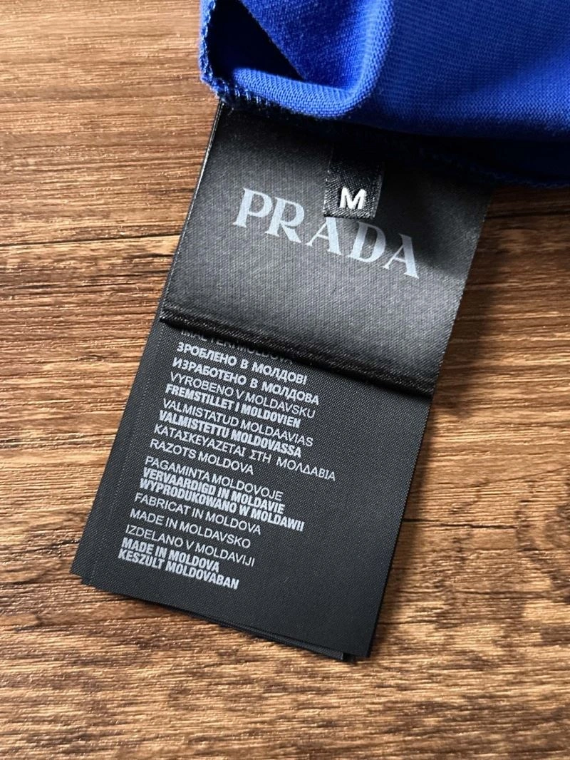 EyeCatching Prada T-Shirts 170529