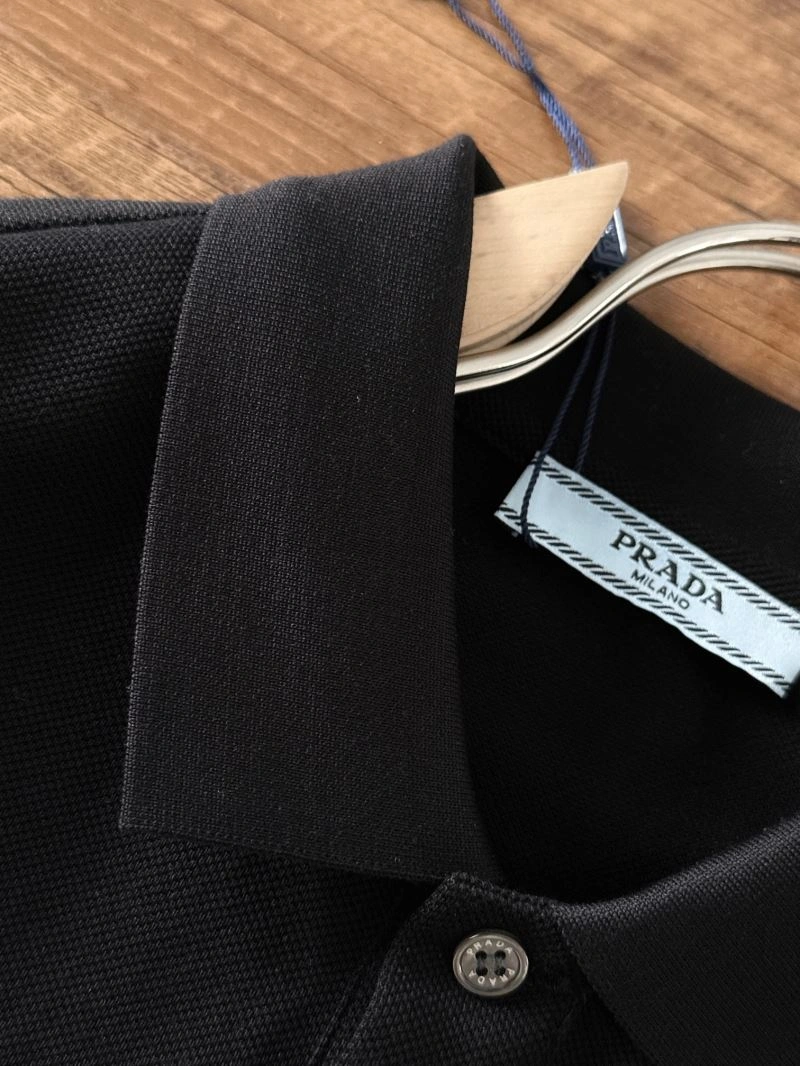 Prada T-Shirts AllSeason 170562