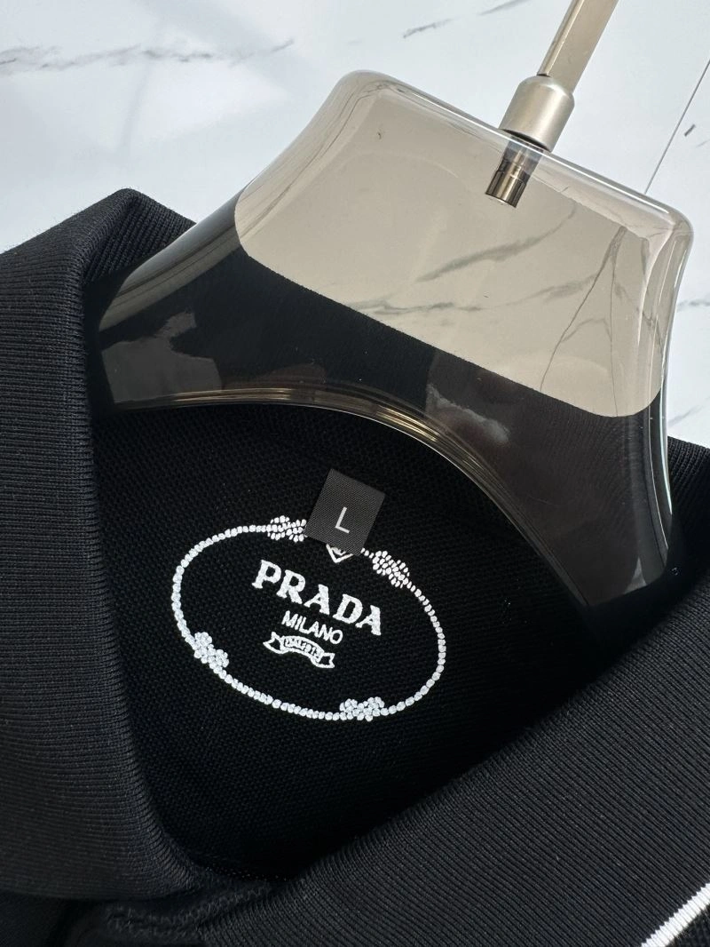 Bold Prada T-Shirts 170510