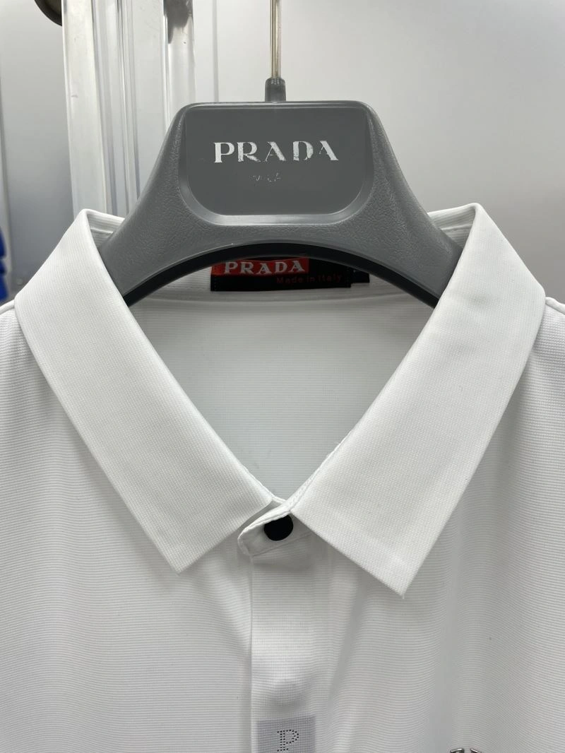 Trendsetting Prada T-Shirts 170523