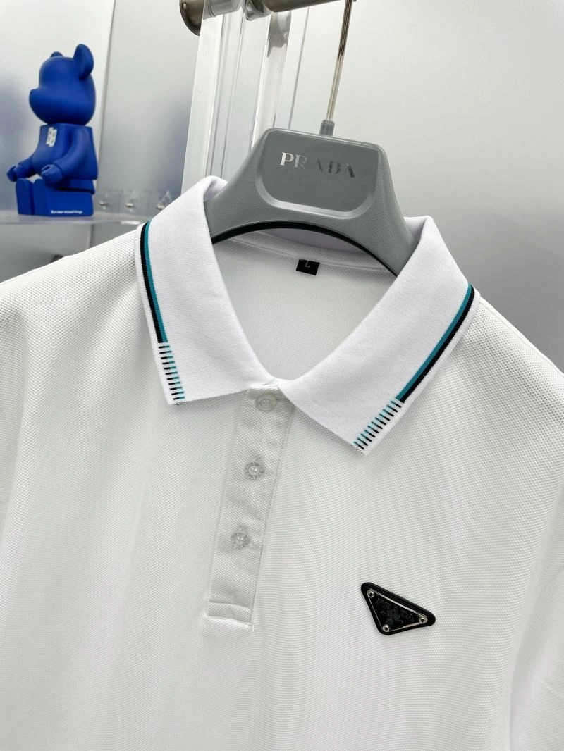 Reliable Prada T-Shirts 170521