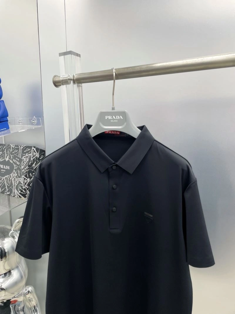 Elegant Prada T-Shirts 170519