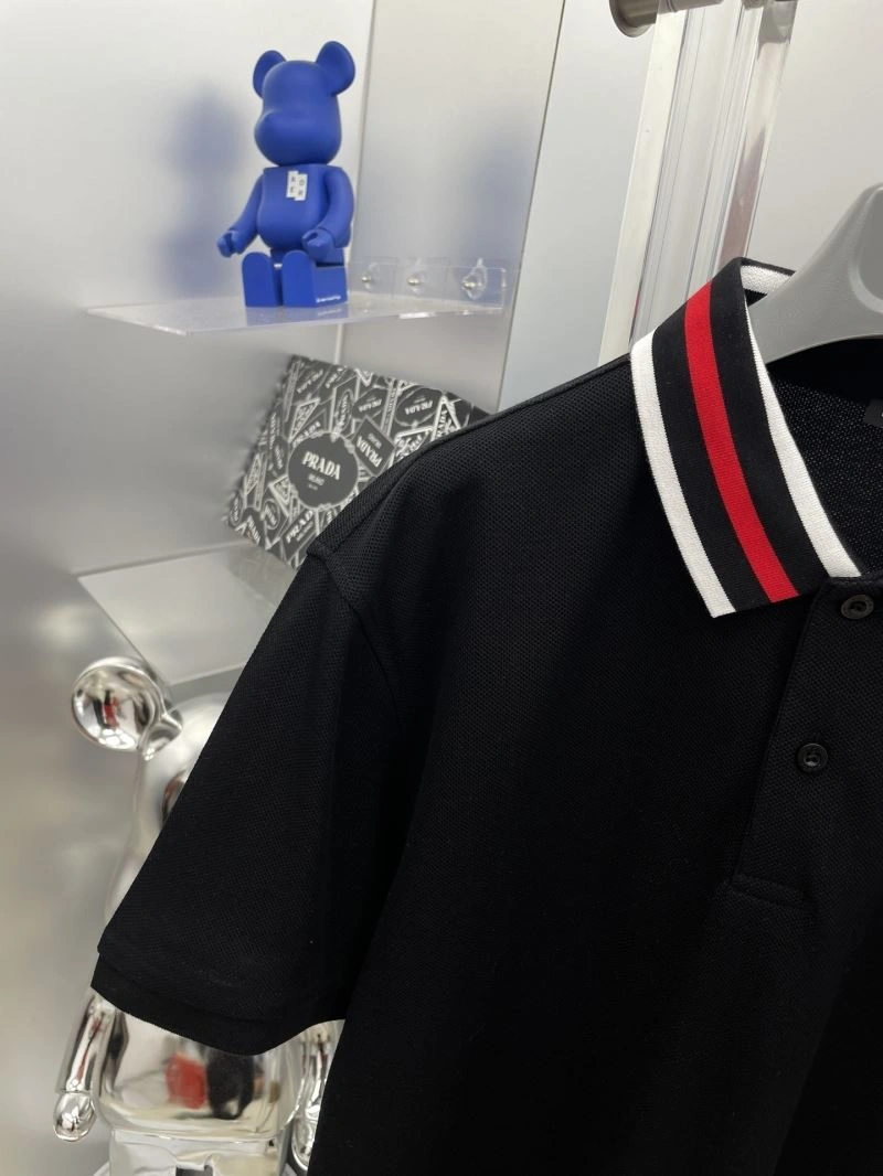 Flexible Prada T-Shirts 170504