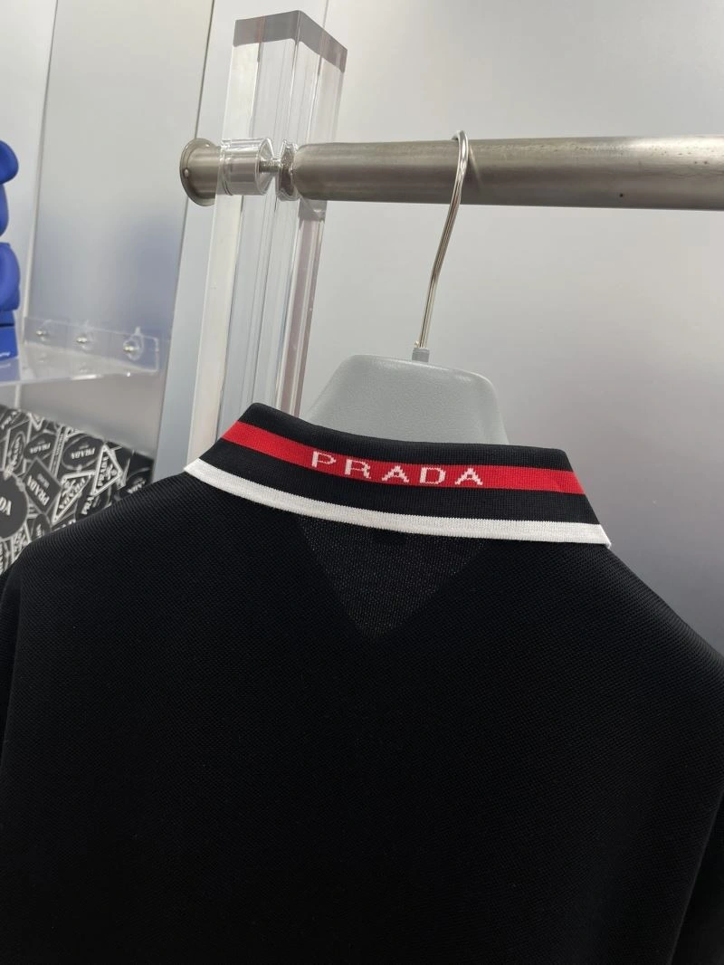 Flexible Prada T-Shirts 170504