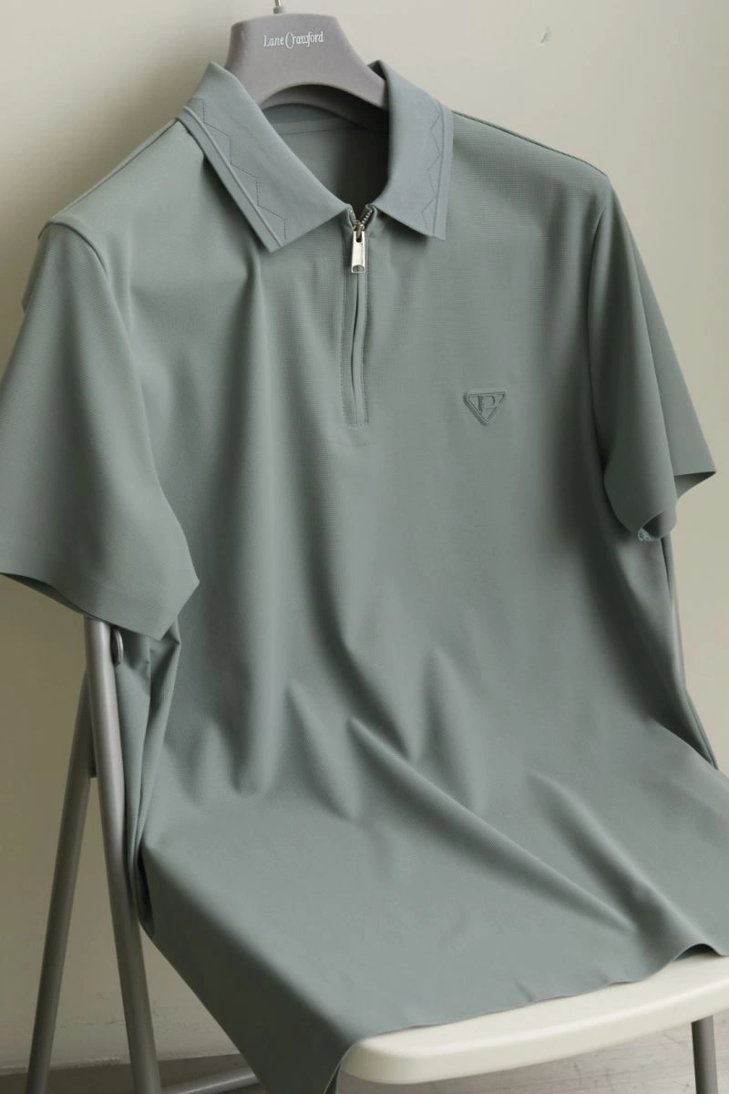 Sustainable Prada T-Shirts 170492