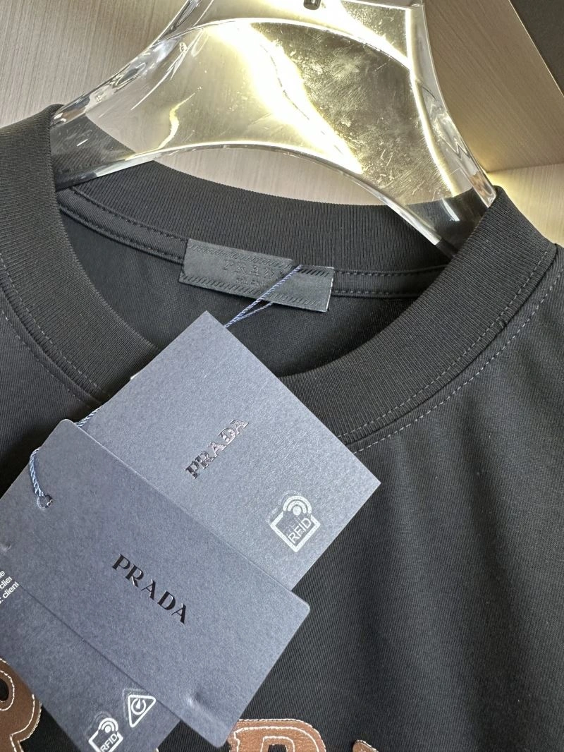 Prada T-Shirts Classic 169864