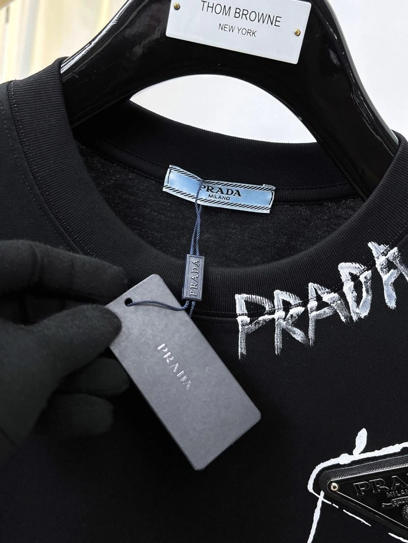 Prada T-Shirts MultiPurpose 169888