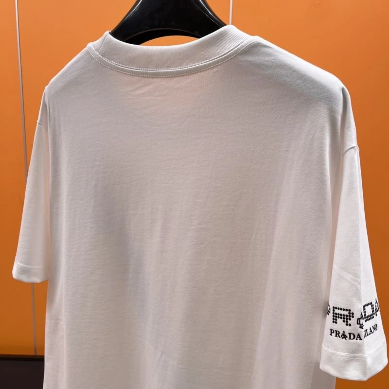 Upgraded Prada T-Shirts 169841