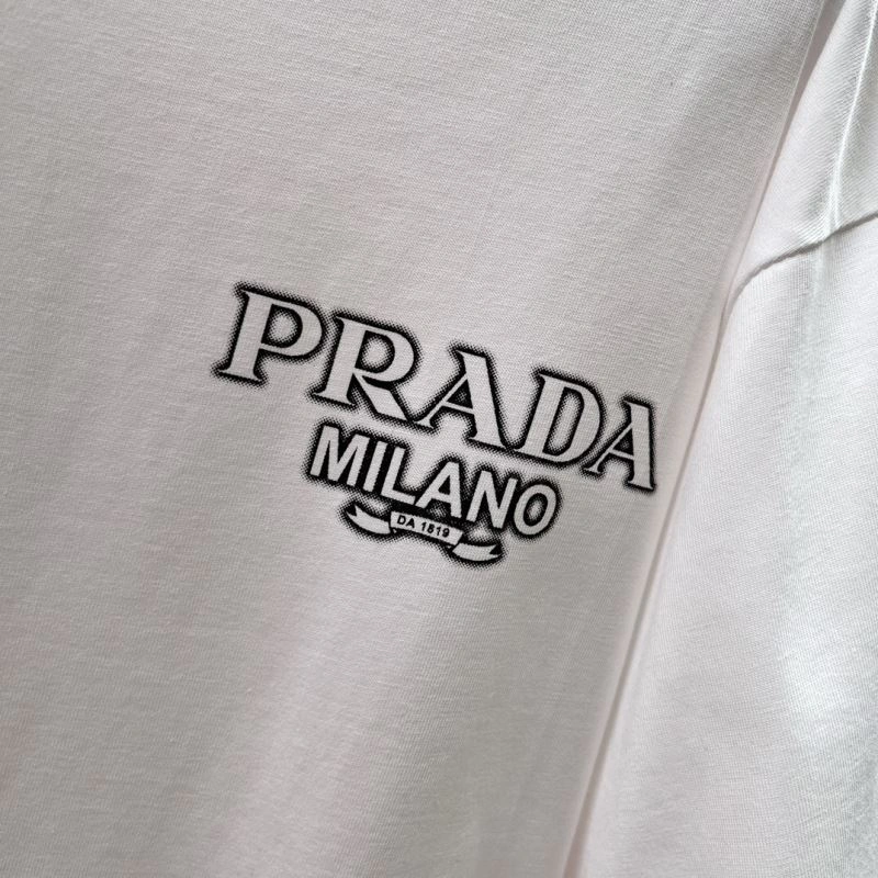 Prada T-Shirts Stylish 169852