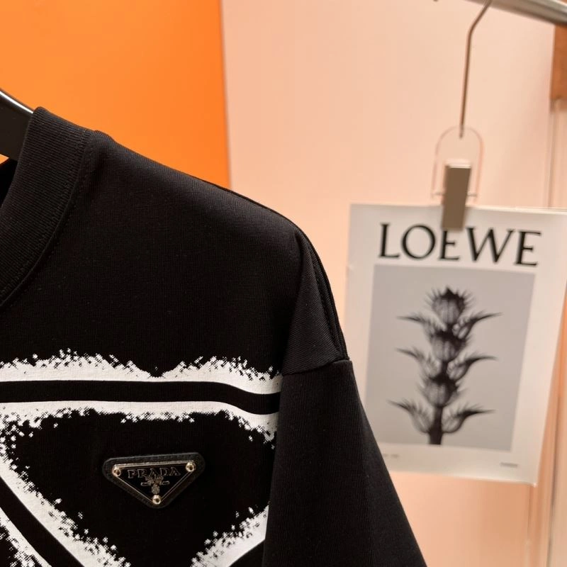 Prada T-Shirts GoAnywhere 169872