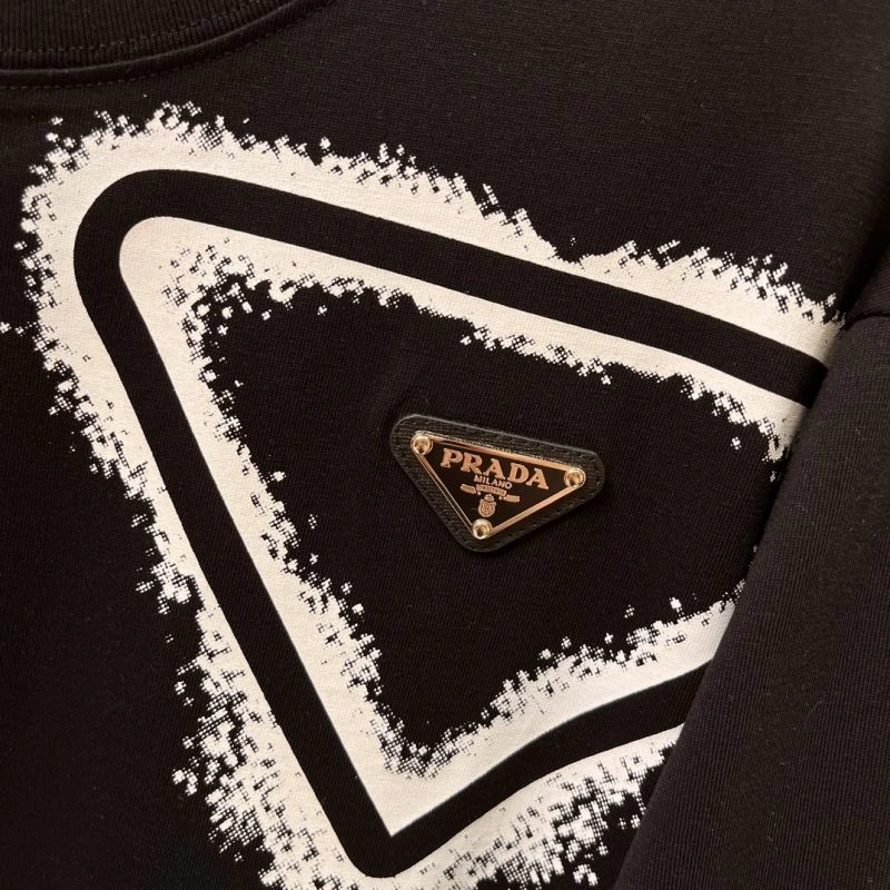 Prada T-Shirts GoAnywhere 169872