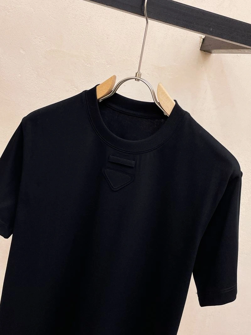 Prada T-Shirts FashionForward 169851
