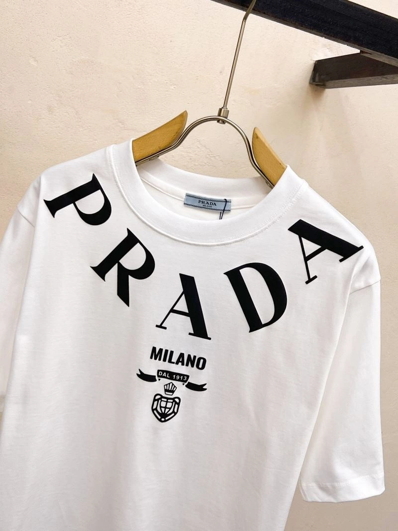 NewStyle Prada T-Shirts 169838