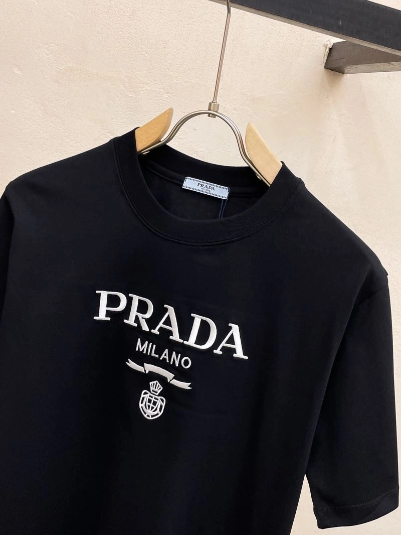Prada T-Shirts FreshLook 169925