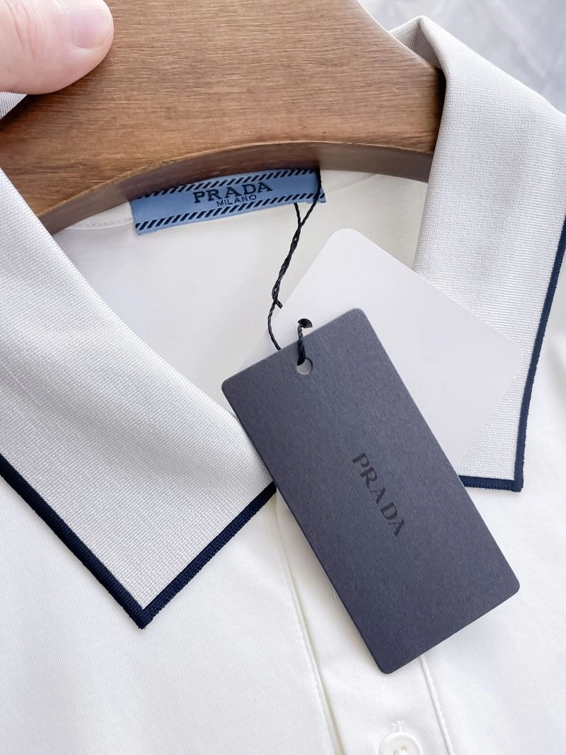 Contemporary Prada T-Shirts 169829