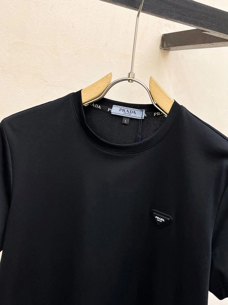 Popular Prada T-Shirts 169824