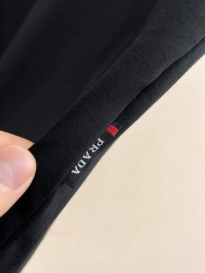 Popular Prada T-Shirts 169824