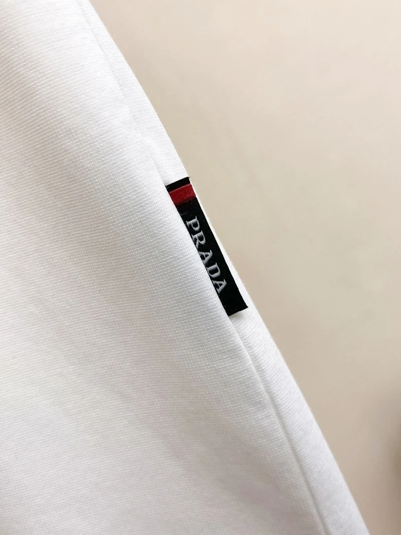 NewStyle Prada T-Shirts 169818