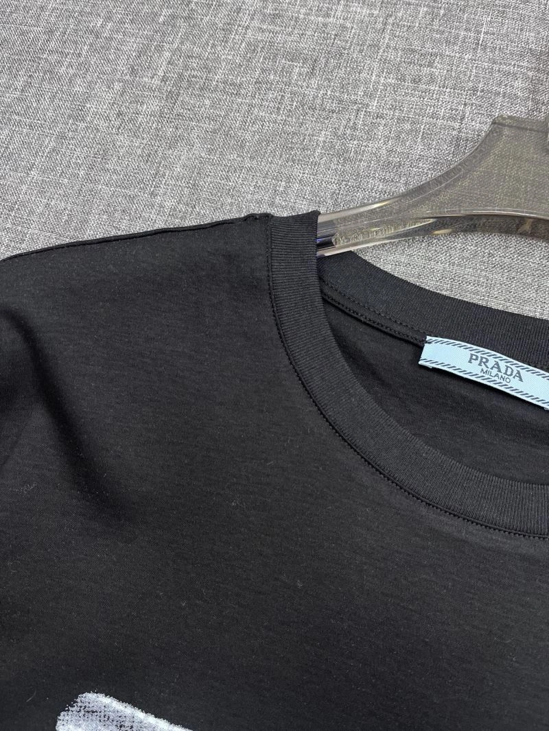 Prada T-Shirts Timeless 169807