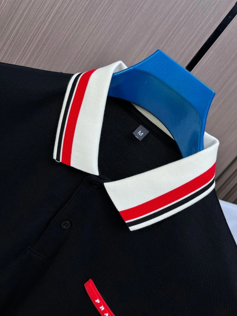Elegant Prada T-Shirts 169801
