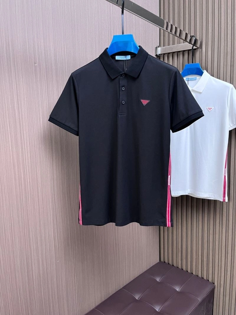 Prada T-Shirts Versatile 169817