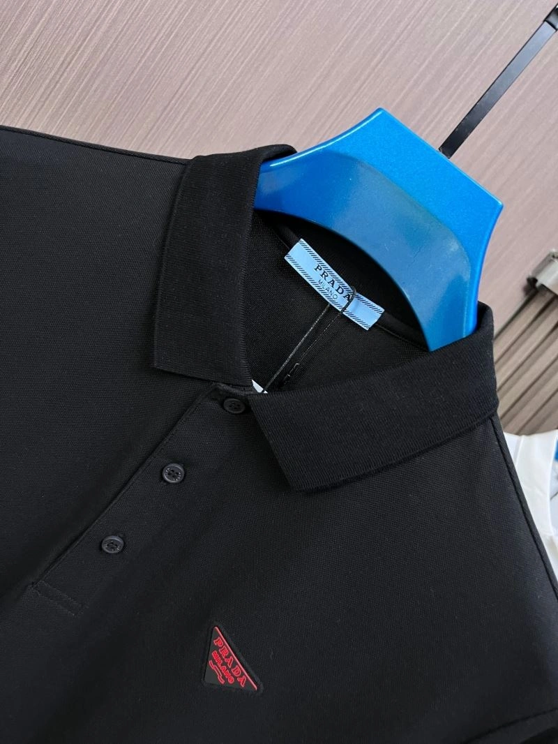 Prada T-Shirts Versatile 169817