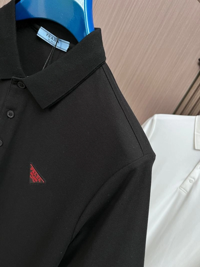 Prada T-Shirts Versatile 169817