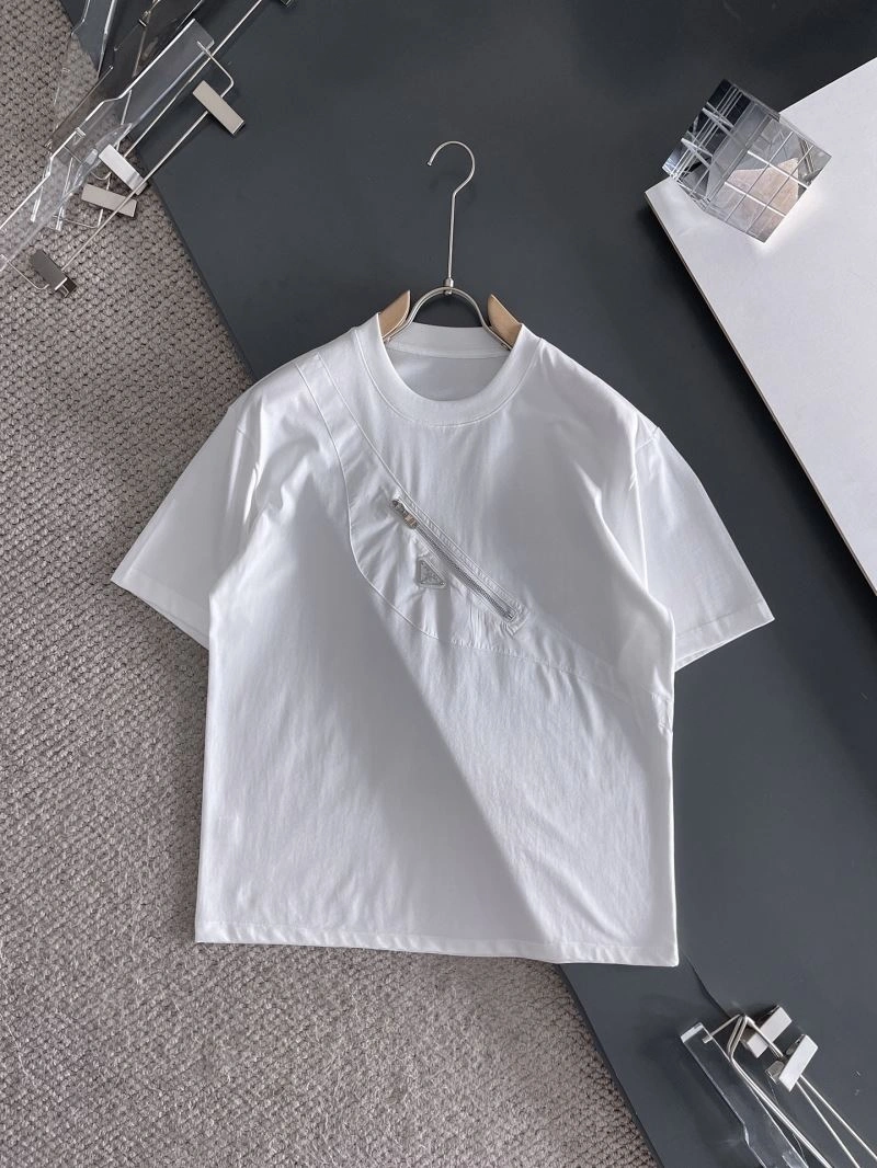 Trendy Prada T-Shirts 169808