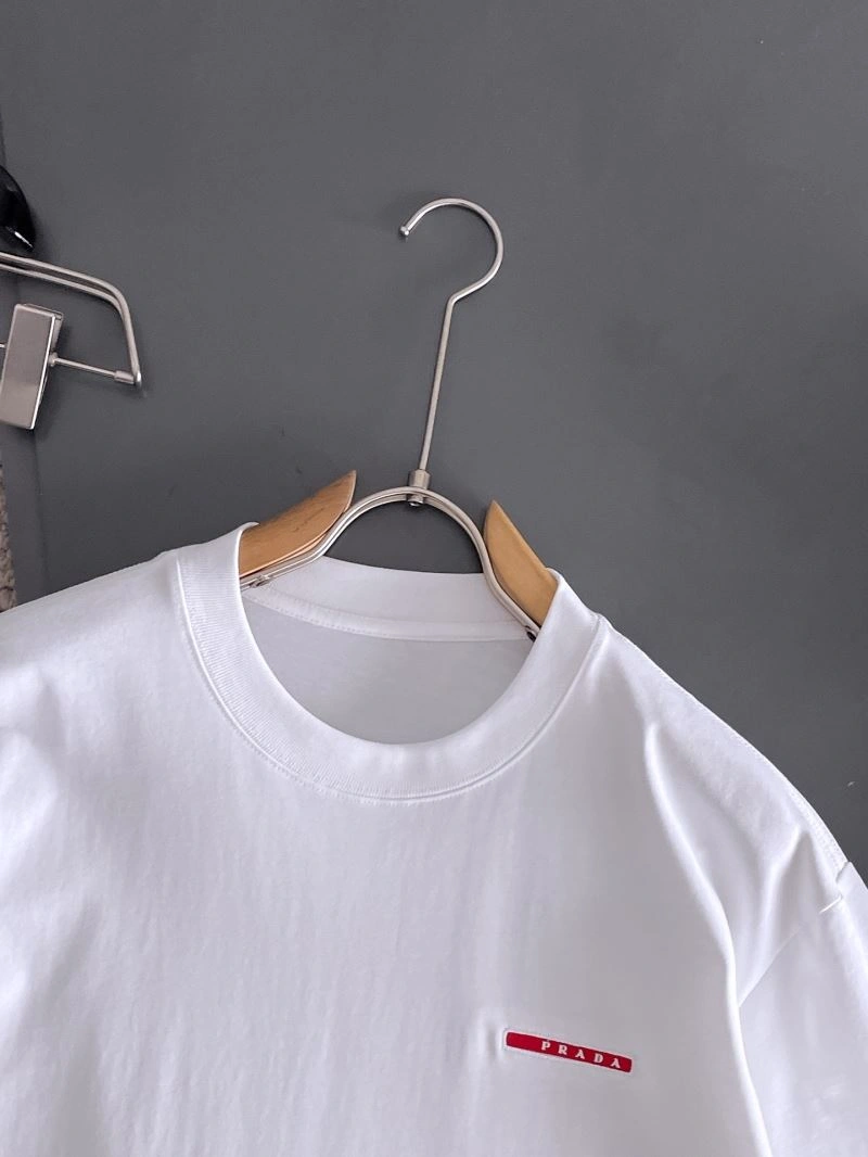 Prada T-Shirts Sustainable 169815