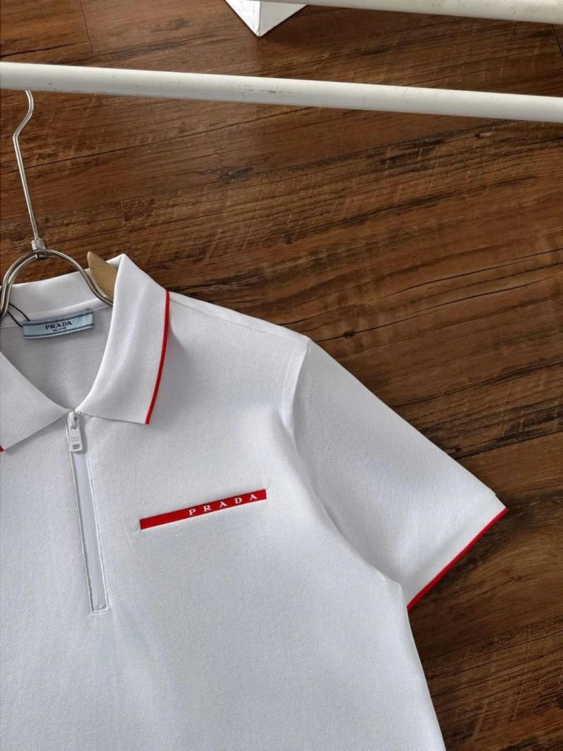 Prada T-Shirts Neat 169799