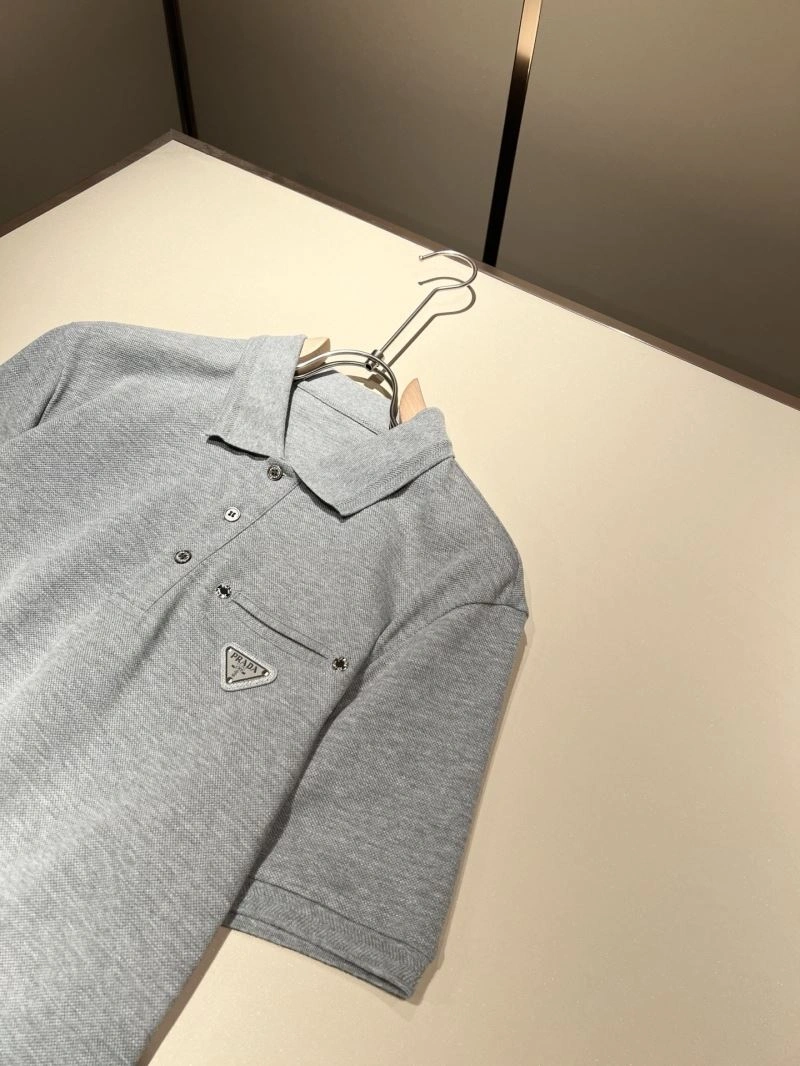 Seasonal Prada T-Shirts 169802