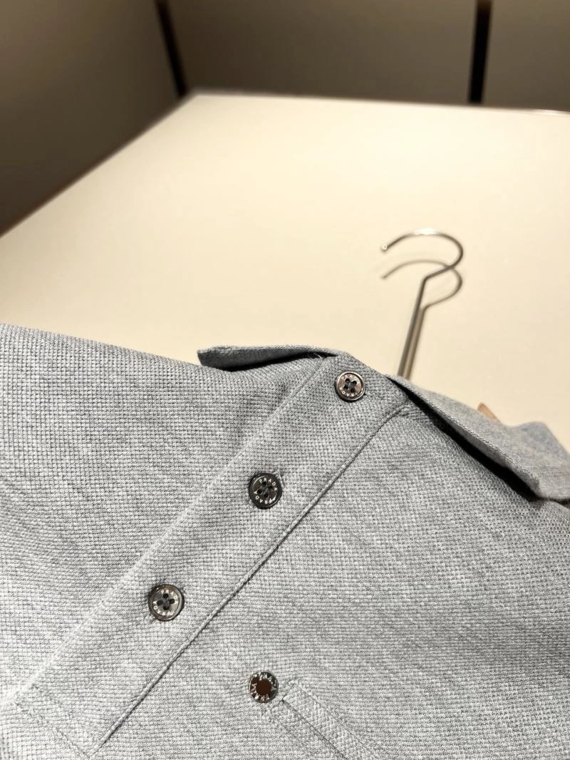 Seasonal Prada T-Shirts 169802