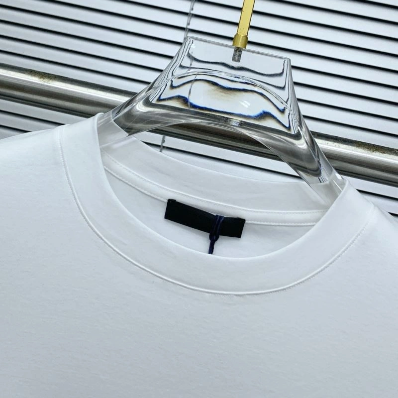 Compact Prada T-Shirts 169788