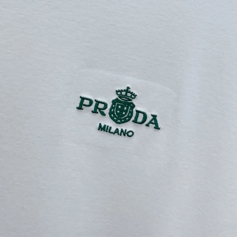 Compact Prada T-Shirts 169788