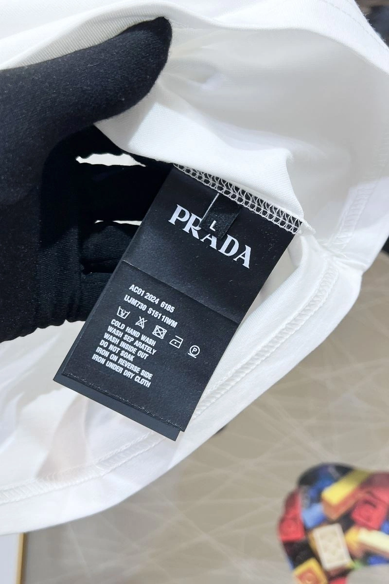 Affordable Prada T-Shirts 169784